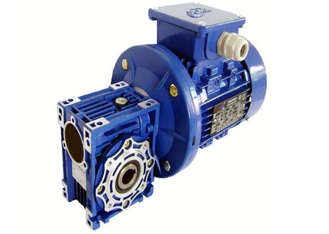 S系列斜齒輪減速機(jī)的參數(shù)特點(diǎn)及安裝注意事項(xiàng)